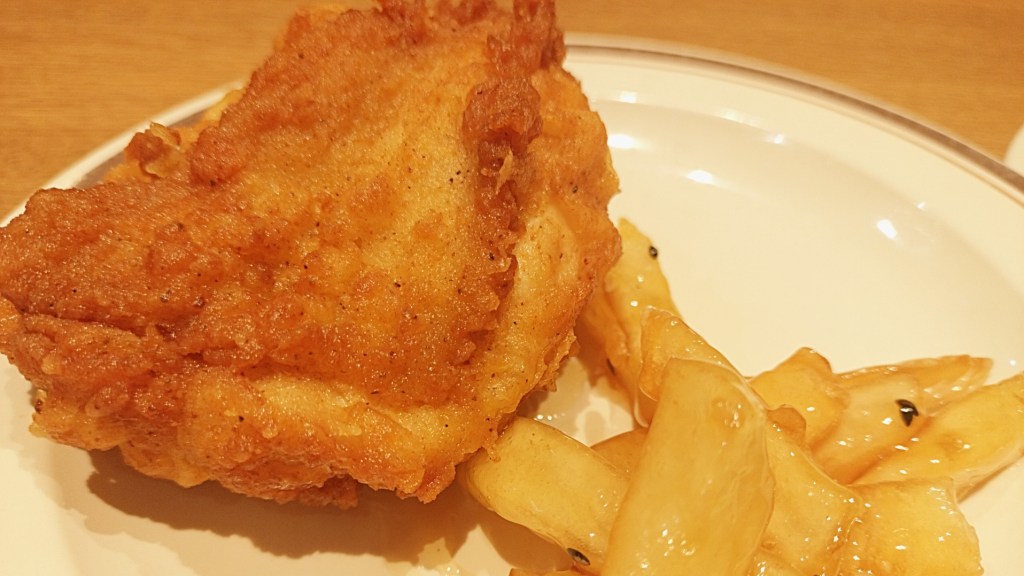 【名古屋市港区】ビュッフェ形式で楽しむKFCの新境地。チキン好きにはたまらない、至福の食べ放題体験